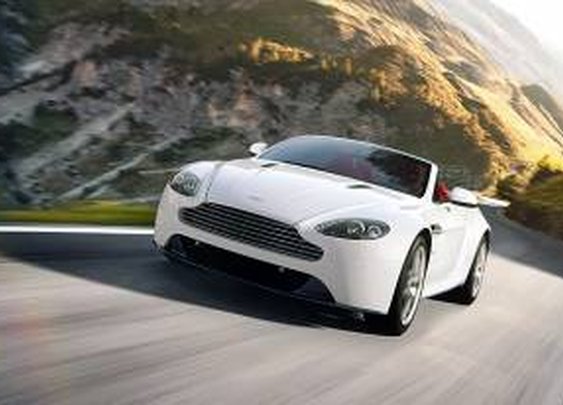 Aston Martin V8 Vantage Facelift
