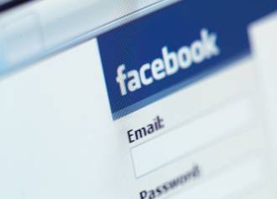 Facebook tuži Yahoo