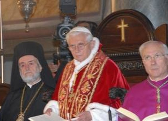Nikolaos Ludovikos, Ličnost umesto blagodati i nametnuta drugost: konačno bogoslovsko stanovište Jovana Zizijulasa
