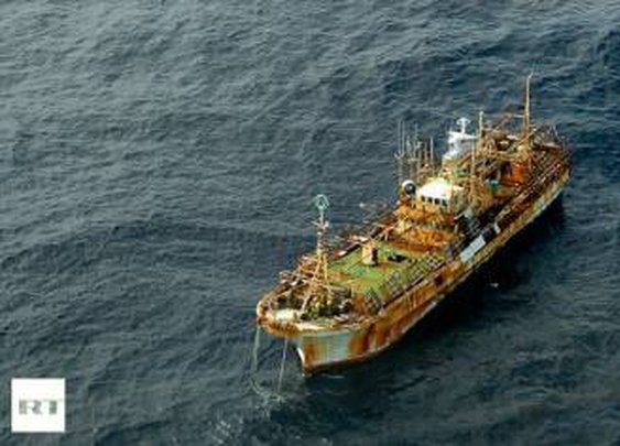 Flying Japanese: US destroys tsunami ghost ship with cannon fire