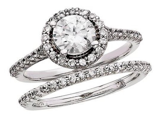 Halo Style Engagement Set in 14K White Gold
