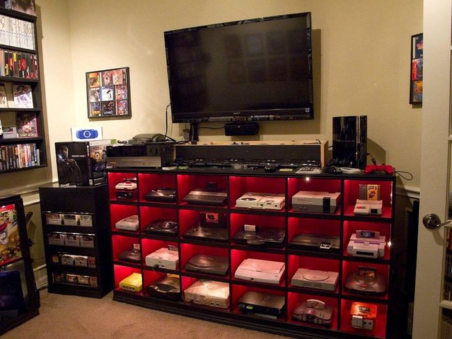 PHOTO: Video Game System Collection | Gentlemint