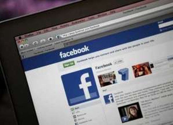 Pazite šta objavljujete na društvenim mrežama: Da li vas prate na facebooku?