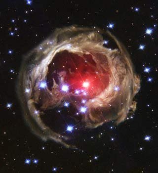 Space / "Light Echo" Illuminates Dust Around Supergiant Star V838 Monocerotis (V838 Mon)
