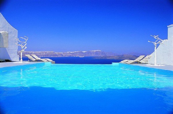 Getaway Taken To Remarkable Romantic Heights: Astarte Suites, Santorini