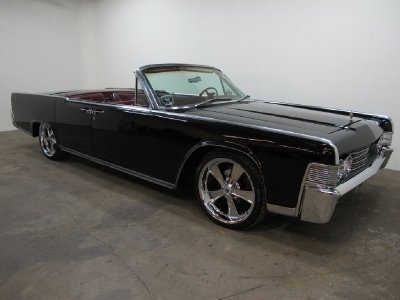 1965 Lincoln Continental Convertible | Gentlemint