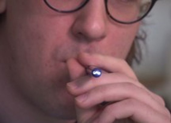 The smoky world of electronic cigarettes -Video - Technology