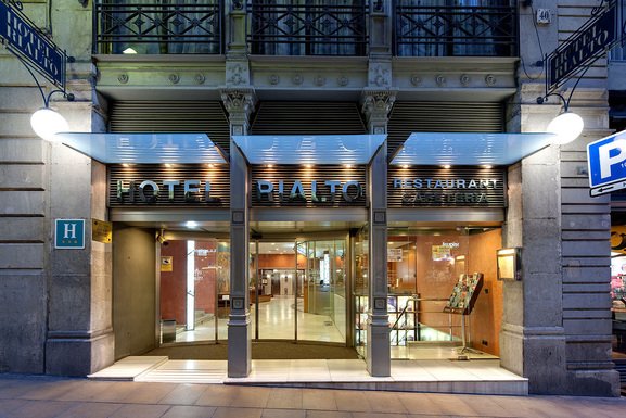 Rialto Hotel - Barcelona Budget Hotels  - Octopus Travel Help