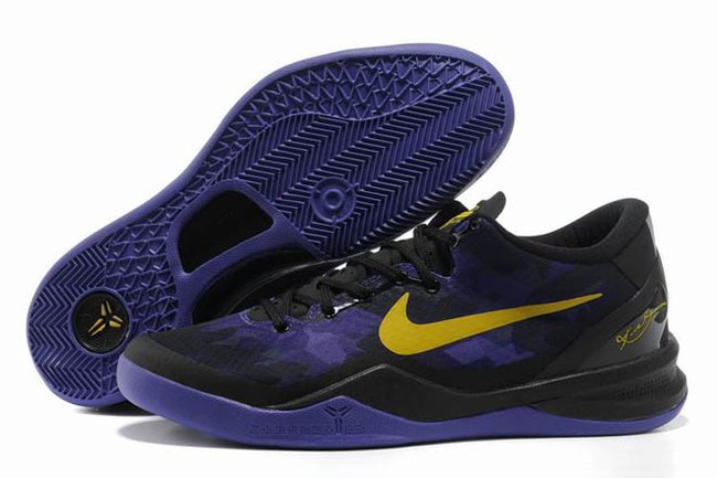 kobe bryant purple shoes