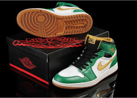 Retro Jordan 1 High Og Basketball Shoes: Clover/Metallic Gold/White/Black -  Air Jordan 1 Mens