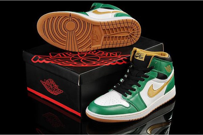 Retro Jordan 1 High Og Basketball Shoes: Clover/Metallic Gold/White/Black -  Air Jordan 1 Mens