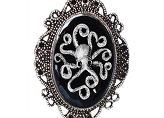 Alkemie Apparel Cousteau Octopus Cameo Satin 20 in Pendant Necklace