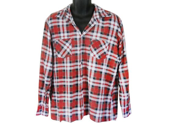 Lumbersexual Red Flannel Shirt 90s Grunge by ShineBrightVintage