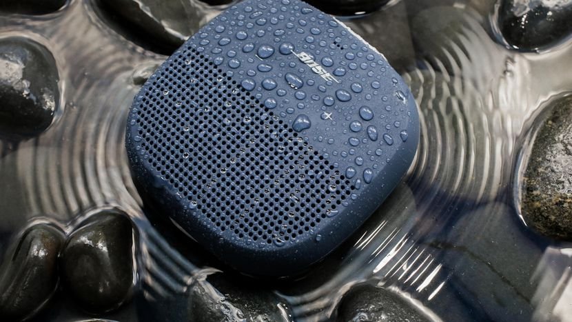 bose soundlink micro rugged